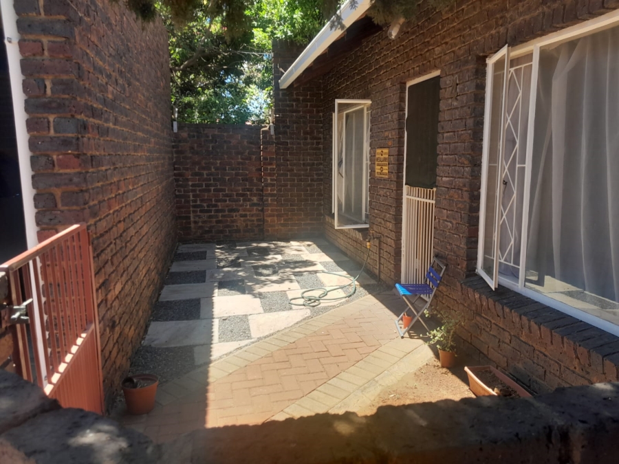 3 Bedroom Property for Sale in Rustenburg Central North West